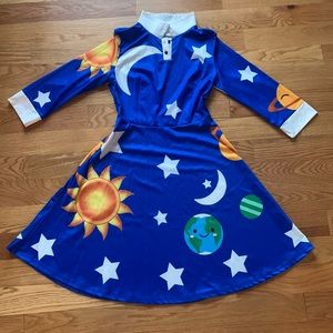 Miss Frizzle space dress/costume size small. Excellent condition!